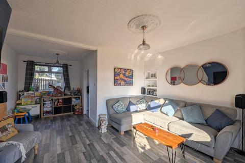 24 Ogle Grove, Jarrow, NE32 5YL
