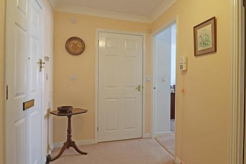 2 bedroom retirement property for sale, Montgomery Court, Coventry Road, Warwick