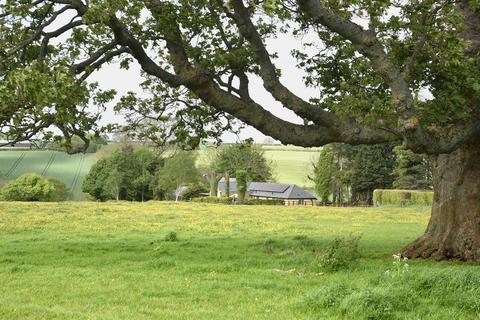 3 bedroom cottage to rent, Main Street, Ayston LE15