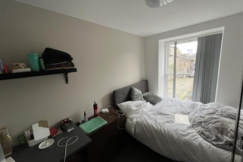 4 bedroom private hall to rent, Pitt Street, Lancaster LA1