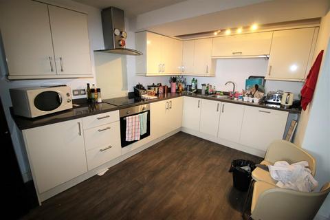 4 bedroom private hall to rent, Pitt Street, Lancaster LA1