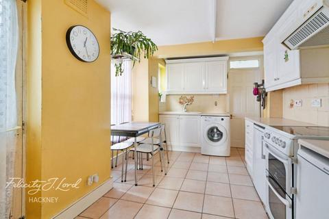 3 bedroom terraced house for sale, Marcon Place, Hackney, E8