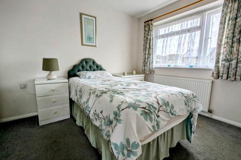 2 Lilac Close, Bordon, GU35 0UY