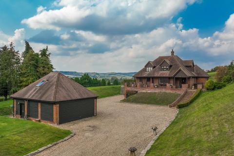 4 bedroom detached house for sale, New Road, Northchurch, Berkhamsted, Hertfordshire, HP4