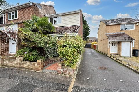 2 bedroom end of terrace house for sale, Bearwood