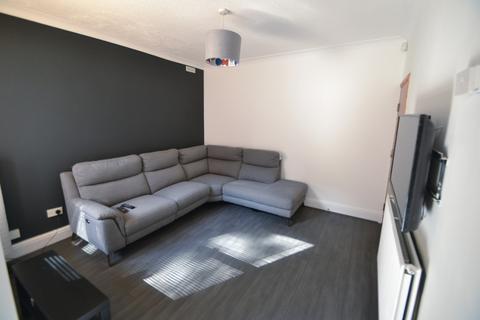 6 bedroom detached house to rent, Balfour Road, Nottingham NG7