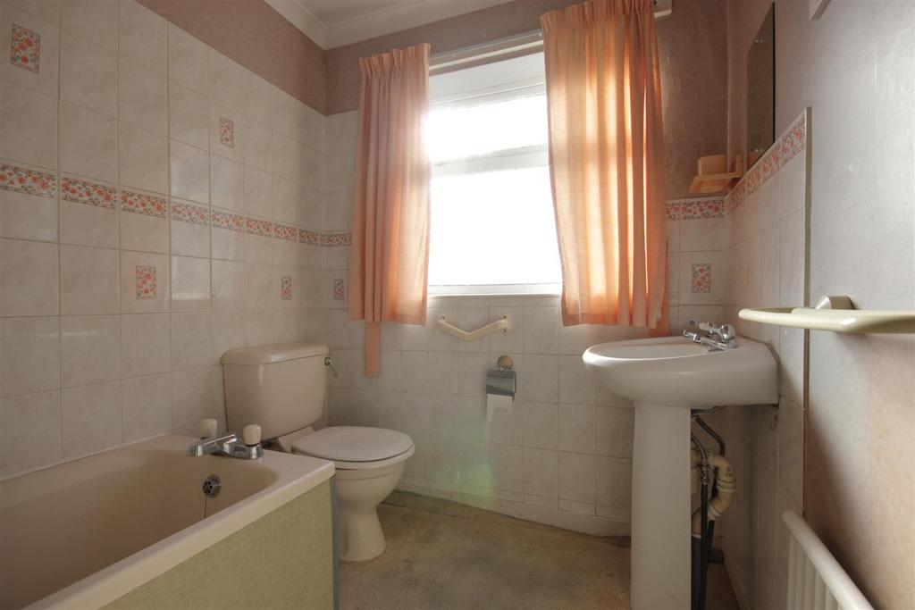 Bathroom/w.c.