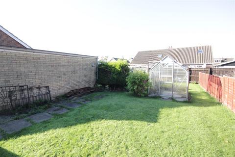 20 Baronwood Crescent, Beeford, Driffield, YO25 8BX