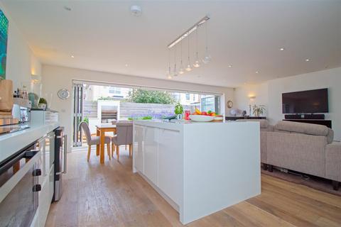 5 bedroom detached house for sale, Tandridge Road, Hove