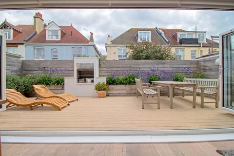 5 bedroom detached house for sale, Tandridge Road, Hove