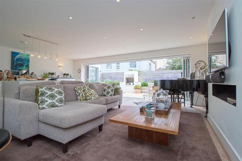 5 bedroom detached house for sale, Tandridge Road, Hove