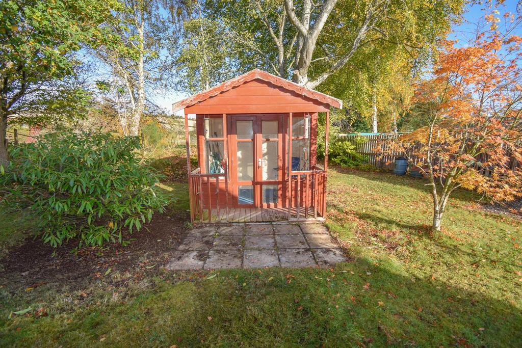 SUMMER HOUSE-2.jpg
