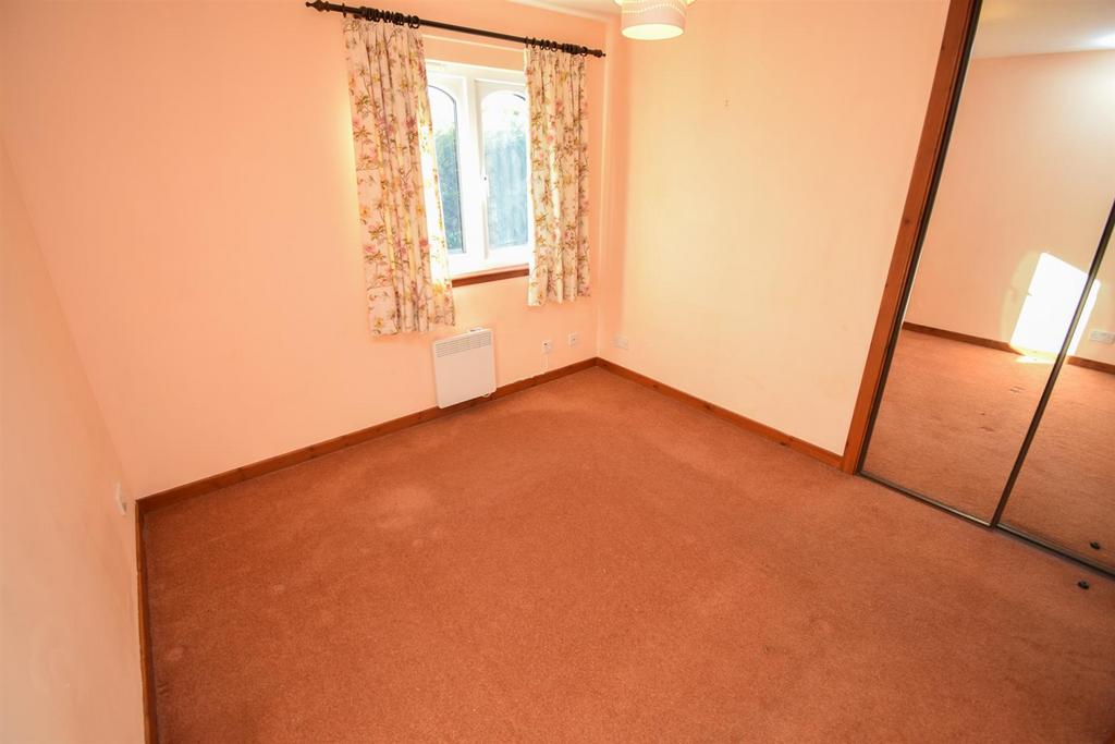 BEDROOM TWO-2.jpg