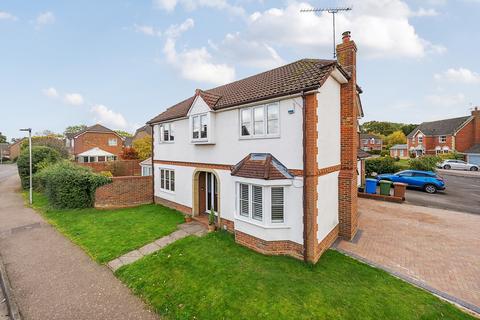 4 bedroom detached house for sale, Lammas Mead, Bracknell RG42