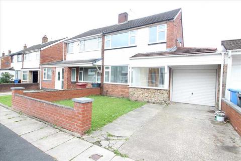 3 bedroom semi-detached house to rent, Mount Crescent, North Park, Kirkby