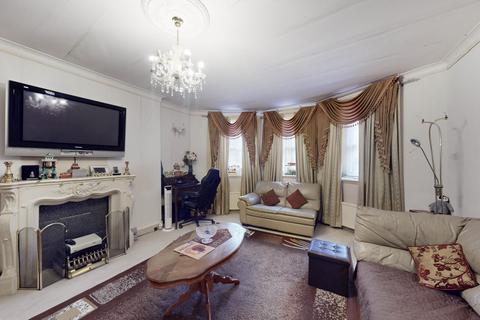 2 bedroom apartment for sale, North Gate, Prince Albert Road, London, NW8