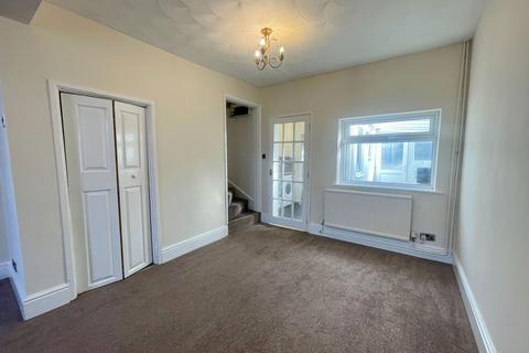 2 bedroom terraced house for sale, Woodville Road, Swadlincote DE11