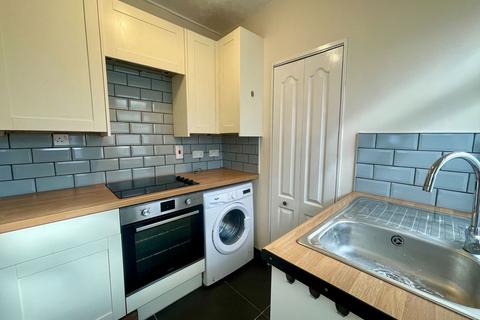 2 bedroom terraced house for sale, Woodville Road, Swadlincote DE11