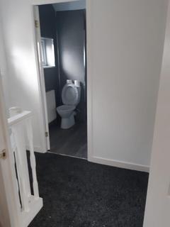 2 bedroom house to rent, Rutherford Square, Sunderland