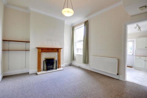 3 bedroom end of terrace house for sale, Exeter Street, Cottingham