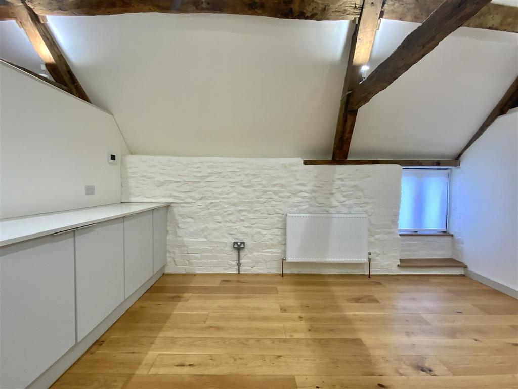 Room 4