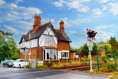 Railway Crossing Barrier House Etwall Road, Egginton, Derby, DE65 6GW