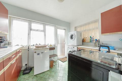 29 Cowper Close, Welling, DA16 2JT