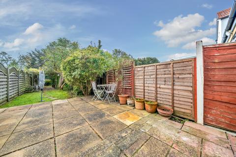 29 Cowper Close, Welling, DA16 2JT