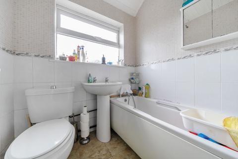 29 Cowper Close, Welling, DA16 2JT