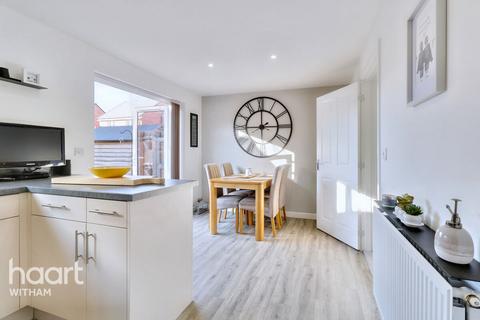 28 Spickets Drive, Heybridge, Maldon, CM9 4DH