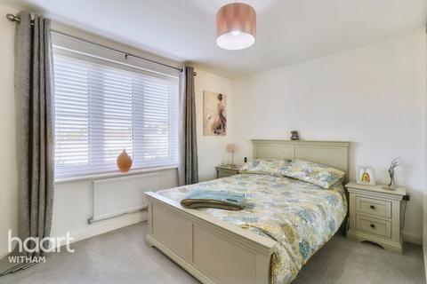 28 Spickets Drive, Heybridge, Maldon, CM9 4DH