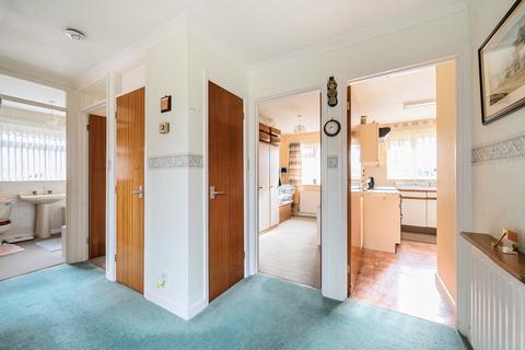 20 Lockyer Crescent, Tiverton, EX16 5QF