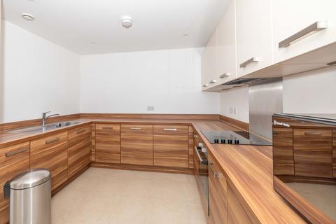 2 bedroom flat for sale, Westwood Drive, Canterbury, Kent, CT2