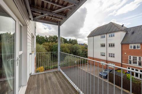 2 bedroom flat for sale, Westwood Drive, Canterbury, Kent, CT2