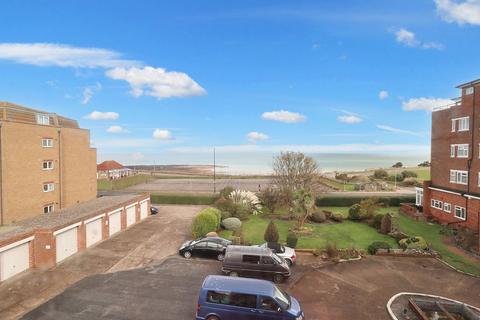 2 bedroom flat for sale, Flat 27 Northumberland Court, Northumberland Avenue, Margate, Kent, CT9 3BS