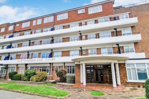 2 bedroom flat for sale, Flat 27 Northumberland Court, Northumberland Avenue, Margate, Kent, CT9 3BS