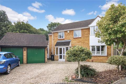 4 bedroom detached house for sale, Harebell Close, Swindon SN25