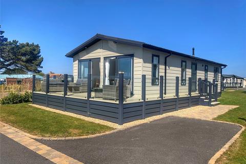 2 bedroom park home for sale, Solent View, Hoburne Naish, Barton On Sea, Hampshire, BH25