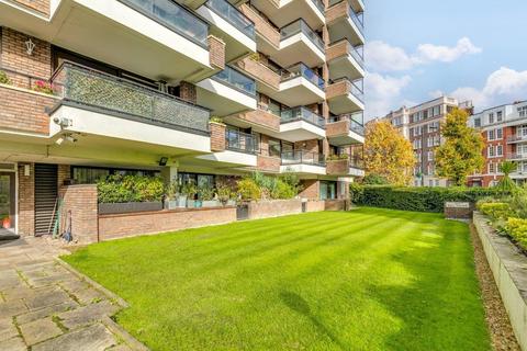 3 bedroom apartment for sale, Hall Road, St John's Wood, London, NW8