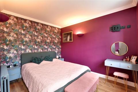 8 Trafalgar Grove, London, SE10 9TB