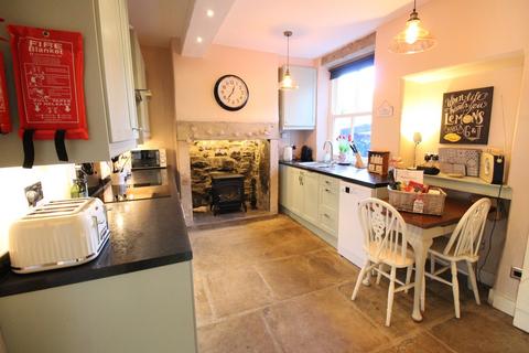 2 bedroom terraced house for sale, The Fold, Haworth, Keighley, BD22