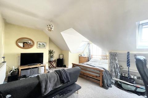 6 bedroom house to rent, Bedford Park, Plymouth PL4