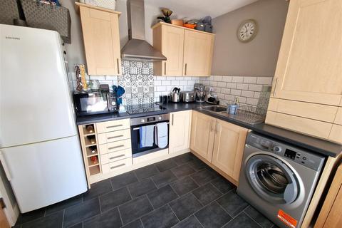 1 bedroom flat for sale, Great Mead, Chippenham