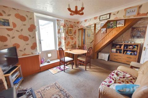 3 bedroom end of terrace house for sale, Fore Street, Barripper