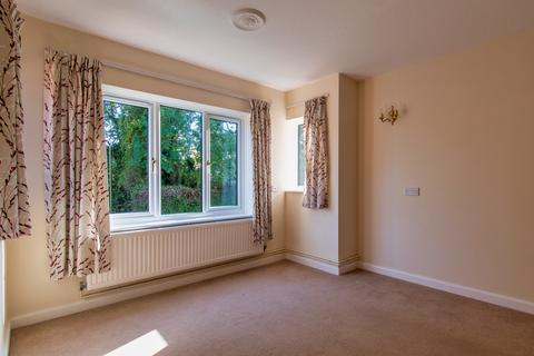 1 bedroom retirement property for sale, Kennet Court, Wokingham, Berkshire