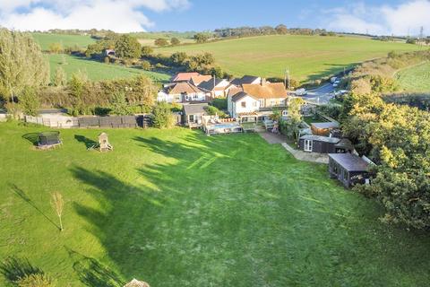 3 bedroom semi-detached house for sale, Main Road, Woodham Ferrers