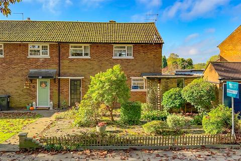 3 bedroom semi-detached house for sale, High Oaks, St. Albans, Hertfordshire, AL3