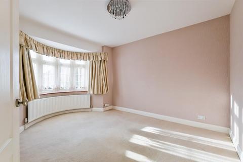 164 Seaforth Gardens, Epsom, KT19 0NW