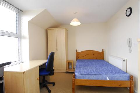 Studio to rent, 18 Camden Street, Plymouth PL4