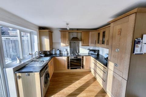 3 bedroom semi-detached house for sale, Elgin Road, Thornaby, Stockton-on-Tees, Durham, TS17 9HJ